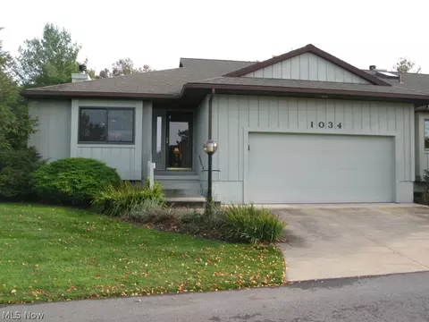 1034 Heath Way, Stow, OH 44224 photo 1