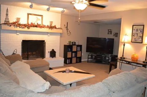 4297 Kenneth Rd, Stow, OH 44224 photo 11