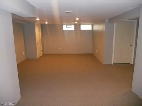 437 E 272nd St, Euclid, OH 44132 photo 16