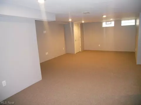 437 E 272nd St, Euclid, OH 44132 photo 18
