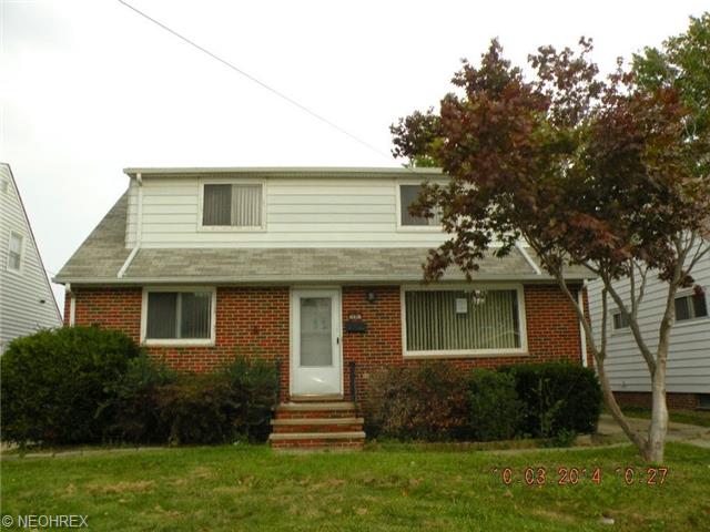 24361 Stephen Ave, Euclid, OH 44123 photo 1
