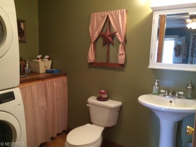 502 N Fourth St, Dennison, OH 44621 photo 8