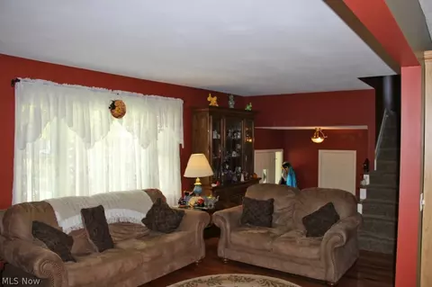 2810 Lynn Dr, Sandusky, OH 44870 photo 2