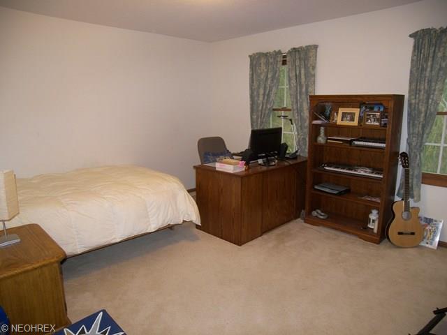 33090 S Roundhead Dr, Solon, OH 44139 photo 14