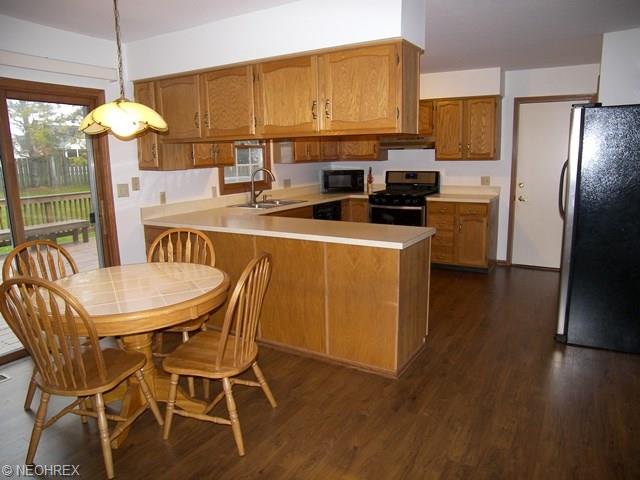 33090 S Roundhead Dr, Solon, OH 44139 photo 5