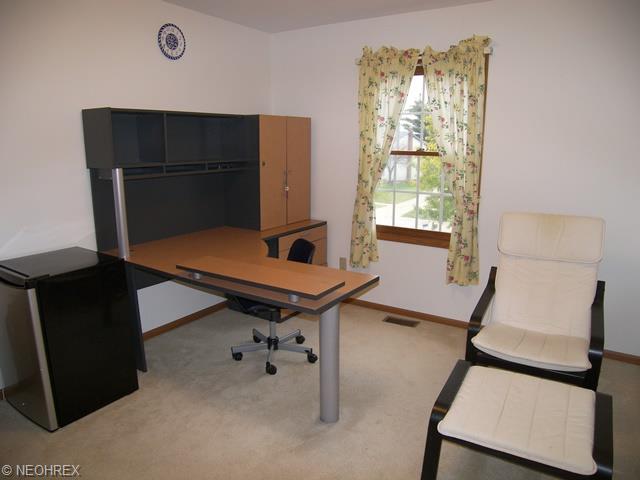 33090 S Roundhead Dr, Solon, OH 44139 photo 13