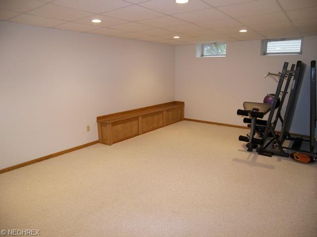 33090 S Roundhead Dr, Solon, OH 44139 photo 17