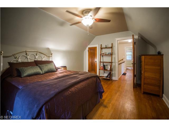 8440 W Pleasant Vly, Parma, OH 44130 photo 11