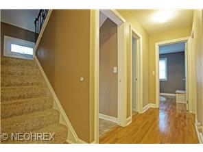 38 E Shore Blvd, Eastlake, OH 44095 photo 1