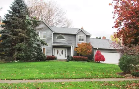 7237 Winchester Dr, Solon, OH 44139 photo 1