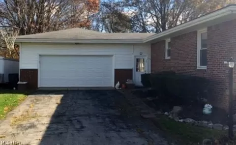 4090 Marks Ave, Rootstown, OH 44272 photo 3