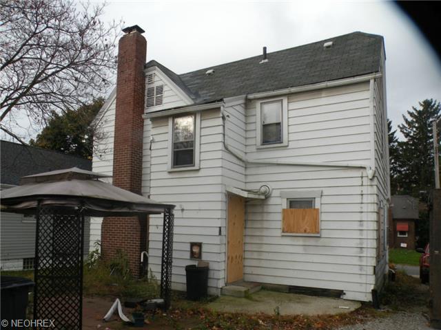 2507 Conrad Ave, Akron, OH 44314 photo 10