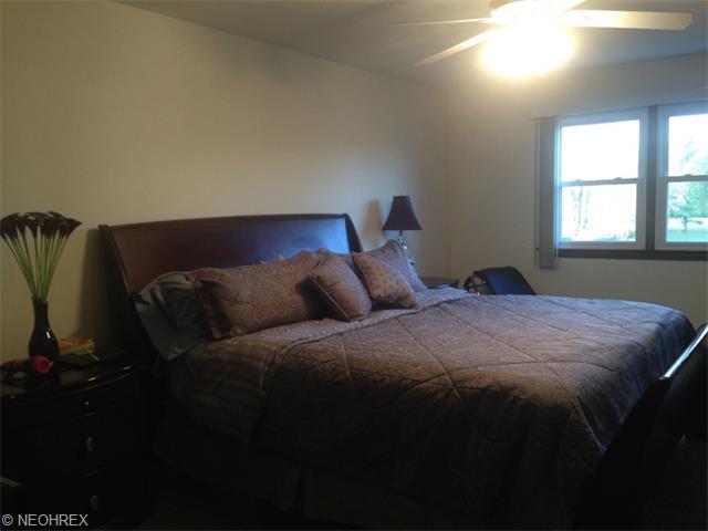 1227 Valley Vw, Boardman, OH 44512 photo 7