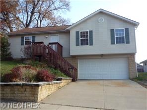 465 Sullivan Ave, Akron, OH 44305 photo 1