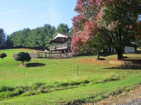 60444 Apache Rd, Senecaville, OH 43780 photo 4