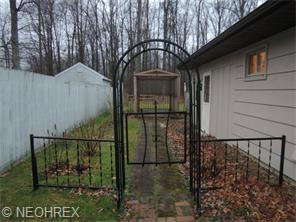 549 Pierce Dr, Youngstown, OH 44511 photo 5