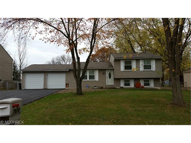 7918 Sutton Pl NE, Warren, OH 44484 photo 1