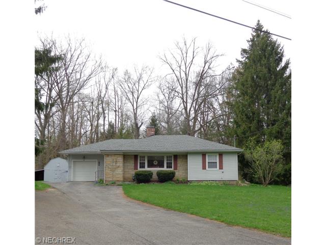 30 Sandy Ln, Elyria, OH 44035 photo 1