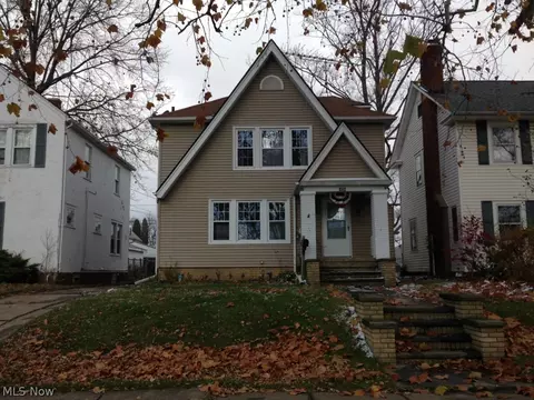 134 Denison Ave, Elyria, OH 44035 photo 1