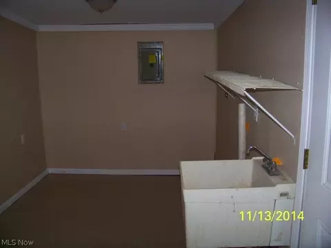 2507 E 41st St, Lorain, OH 44055 photo 8