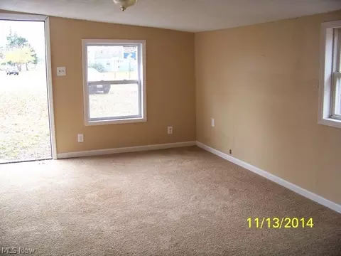 2507 E 41st St, Lorain, OH 44055 photo 3