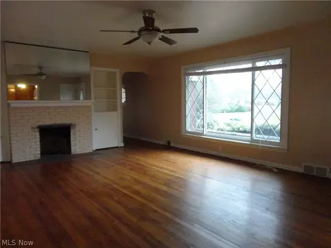 1919 Wingate Rd, Youngstown, OH 44514 photo 8
