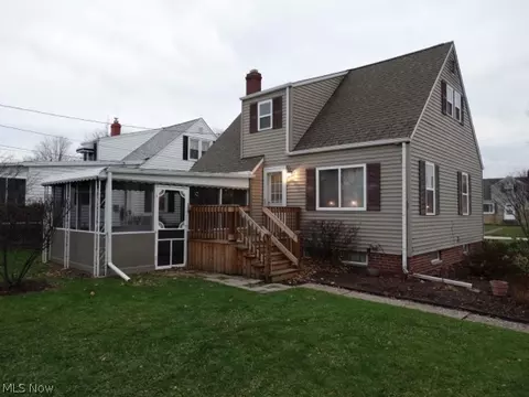3206 Latimer Ave, Ashtabula, OH 44004 photo 3