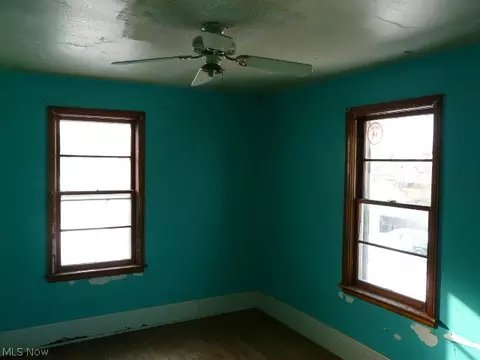 2526 E 33rd St, Lorain, OH 44055 photo 11