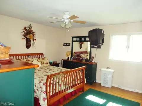 321 Hamilton Cir, Elyria, OH 44035 photo 19