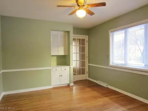 321 Hamilton Cir, Elyria, OH 44035 photo 11