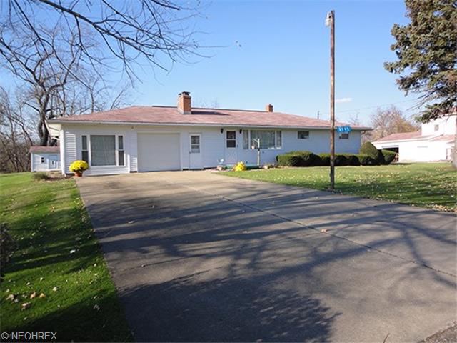3545 Columbus Rd NE, Canton, OH 44705 photo 1