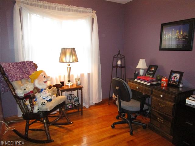 933 Ohio Ave, Ashtabula, OH 44004 photo 11