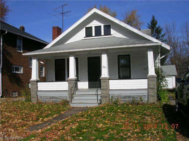 441 10th St, Elyria, OH 44035 photo 1