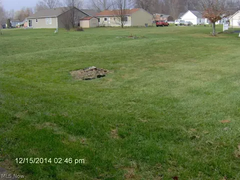 9941 Green Dr, Windham, OH 44288 photo 3