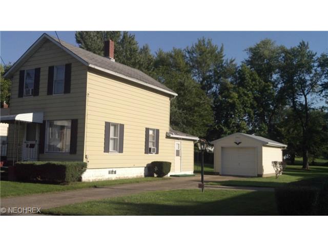 1116 E 16th St, Ashtabula, OH 44004 photo 1