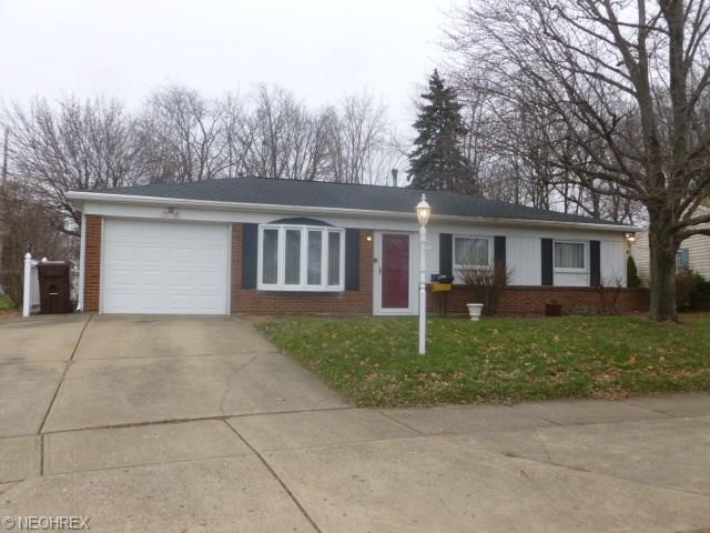 3918 Royal Ave NE, Canton, OH 44705 photo 1