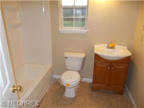 3170 Bates Rd, Madison, OH 44057 photo 5