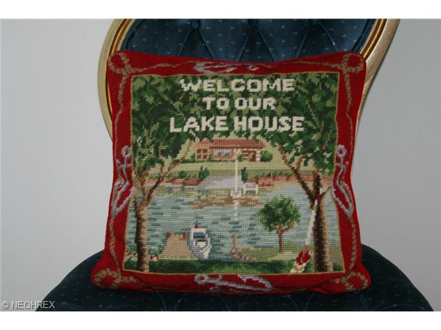 1344 Greenfield Dr, Willard, OH 44890 photo 3
