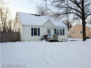 477 Poplar St, Elyria, OH 44035 photo 1