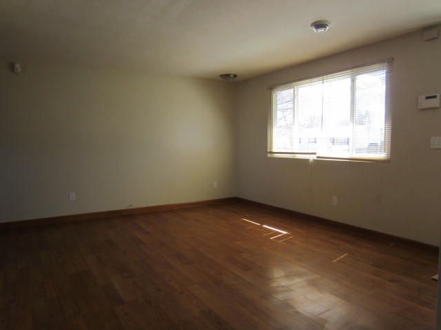 730 Baldwin Ave, Elyria, OH 44035 photo 5