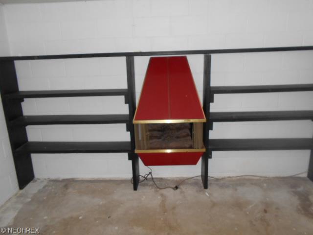 1702 Walnut St, Coshocton, OH 43812 photo 7