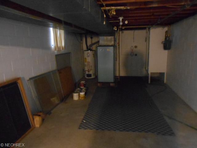 1702 Walnut St, Coshocton, OH 43812 photo 10