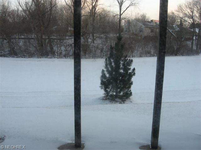 718 Elizabeth Dr, Huron, OH 44839 photo 14