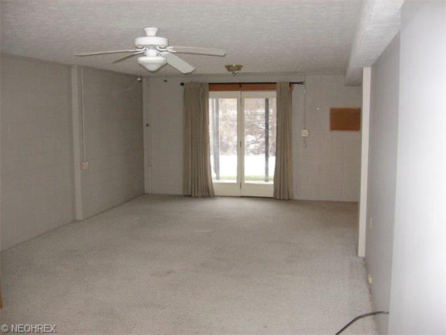 718 Elizabeth Dr, Huron, OH 44839 photo 11