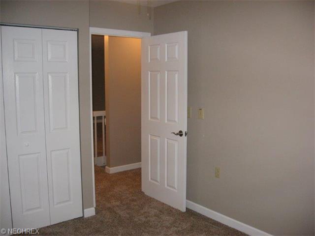 718 Elizabeth Dr, Huron, OH 44839 photo 7