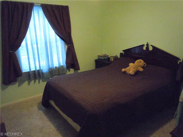 436 E 272 St, Euclid, OH 44132 photo 13