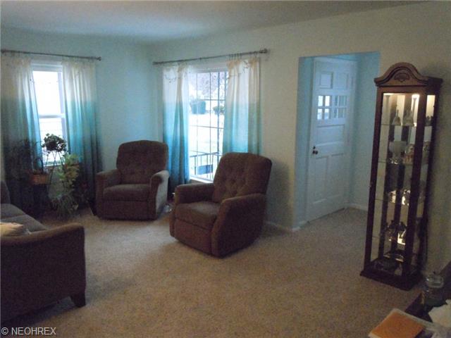436 E 272 St, Euclid, OH 44132 photo 8