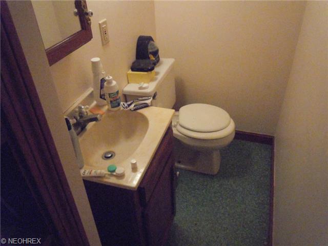 436 E 272 St, Euclid, OH 44132 photo 16
