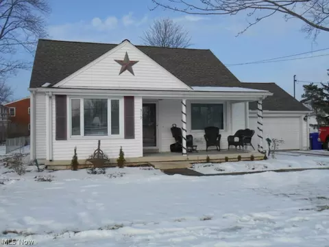 319 Prospect St, Lagrange, OH 44050 photo 1