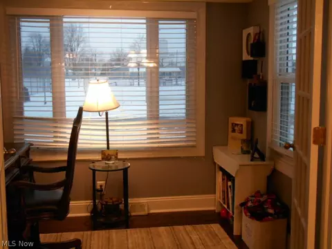 319 Prospect St, Lagrange, OH 44050 photo 7